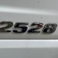 Mercedes Atego 2528